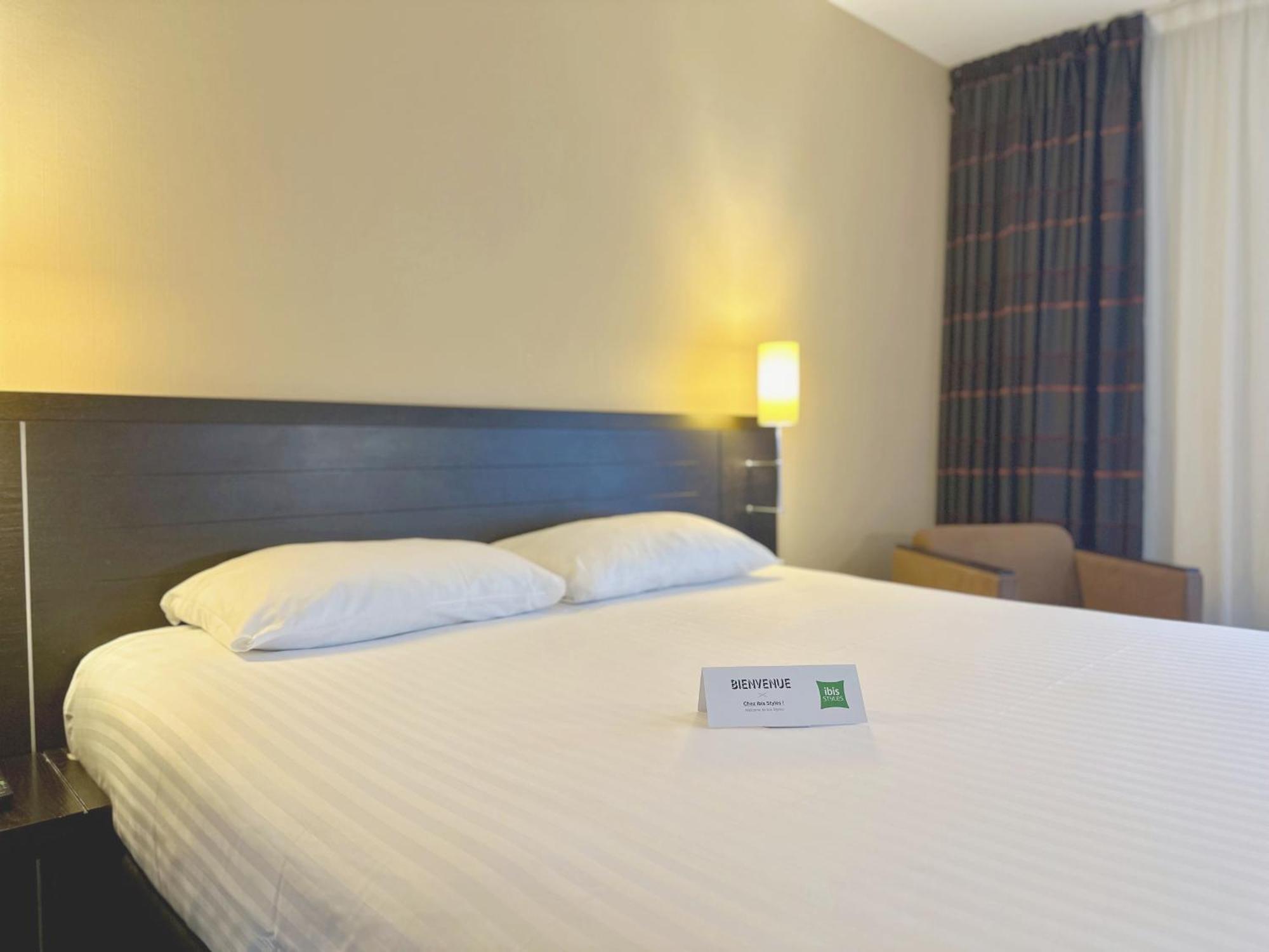 Ibis Styles Metz Centre Gare Hotel Bagian luar foto