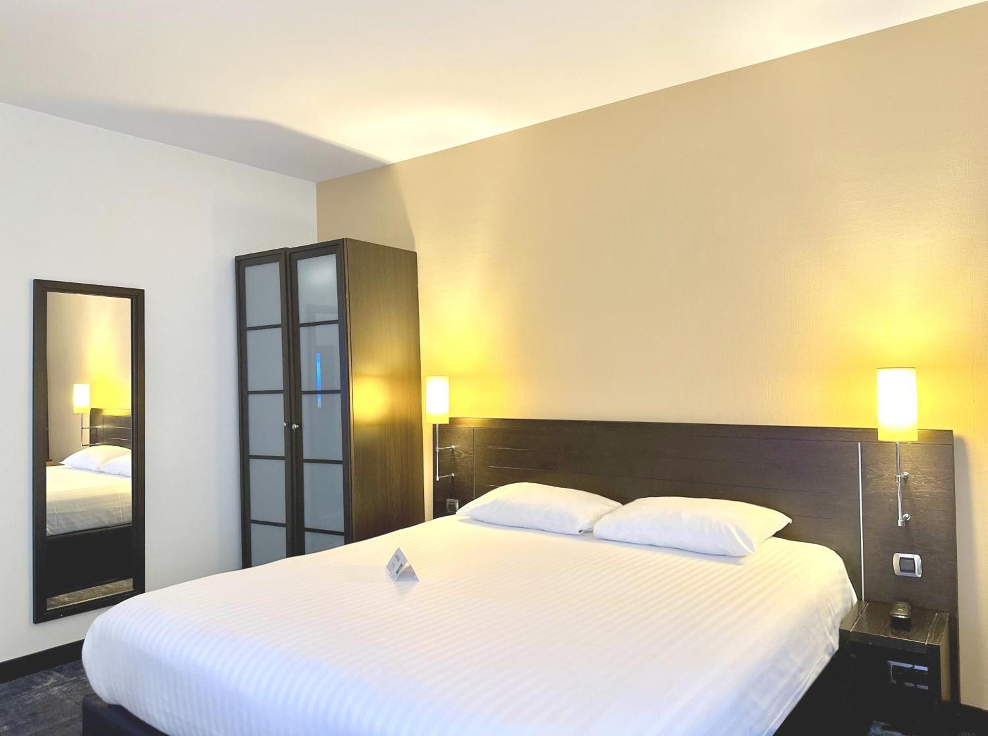 Ibis Styles Metz Centre Gare Hotel Bagian luar foto