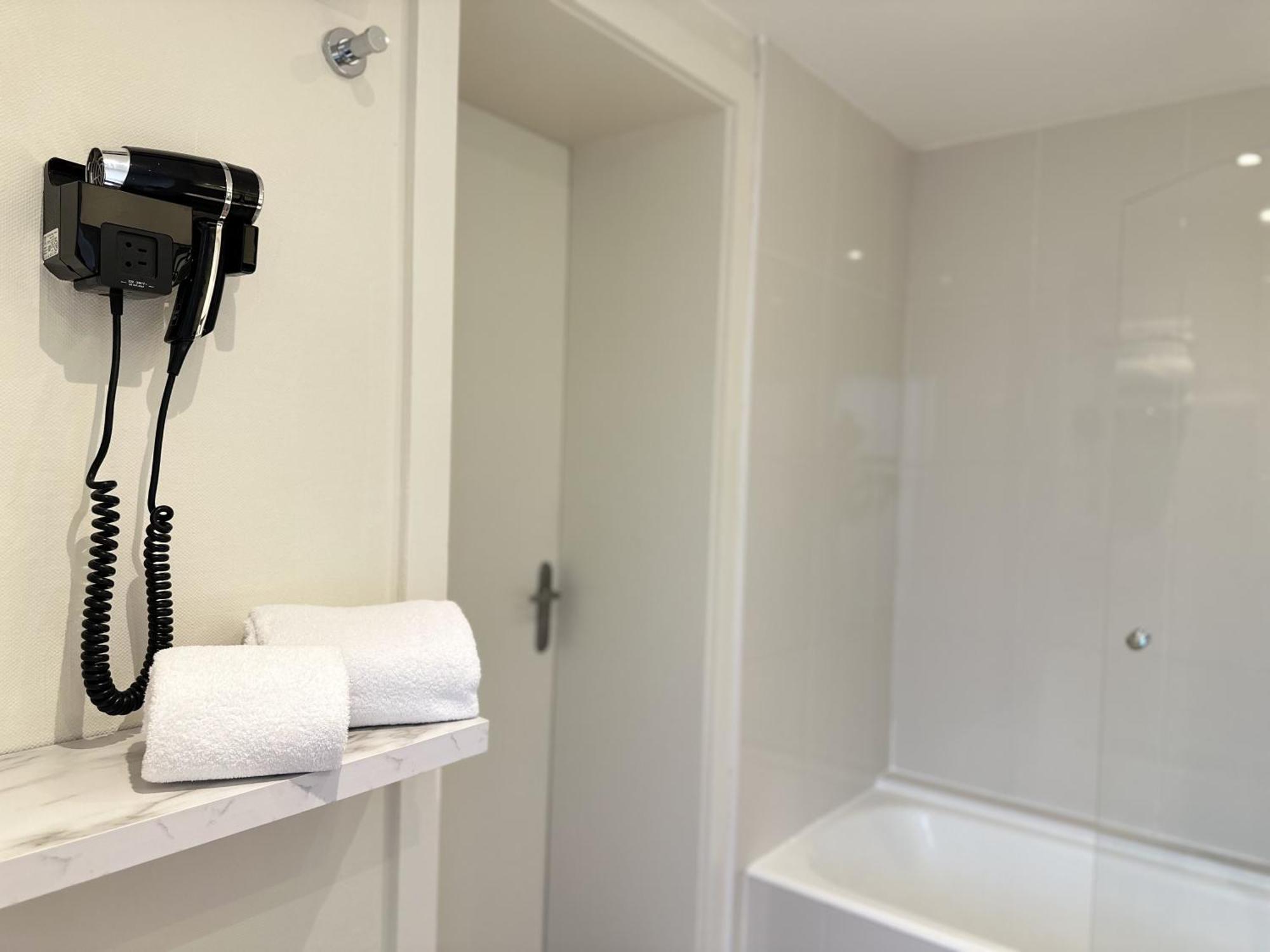 Ibis Styles Metz Centre Gare Hotel Bagian luar foto